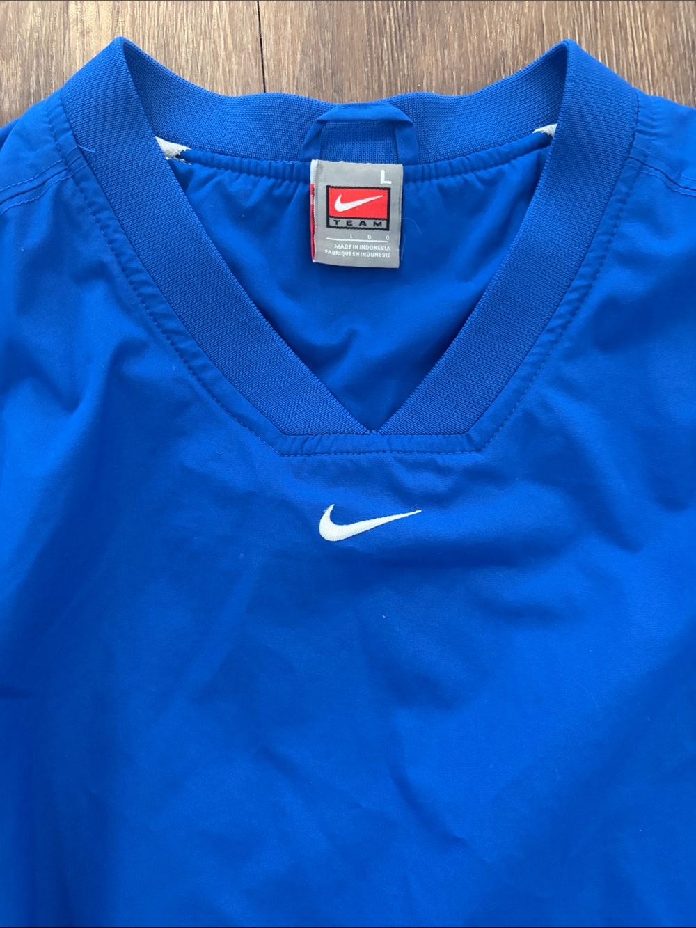 Vintage Y2K Nike Blue V-Neck windbreaker with White Swoosh Large